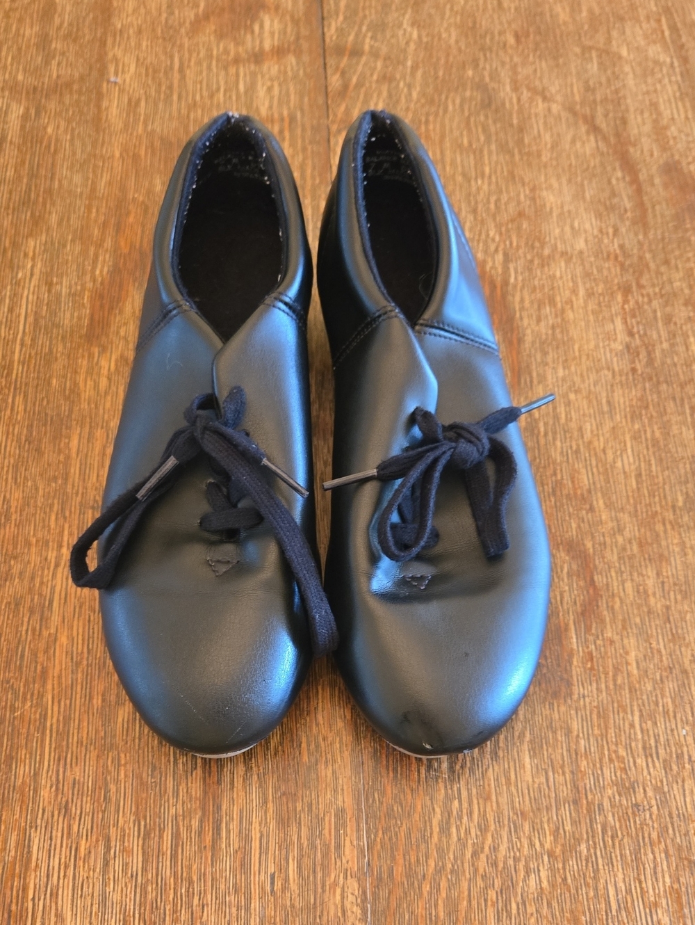 Capezio Fluid Tap Shoes, Black Leather, Size 7M